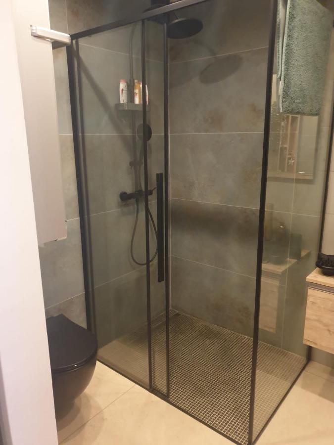 קובאריד Apartma Na Klancu מראה חיצוני תמונה